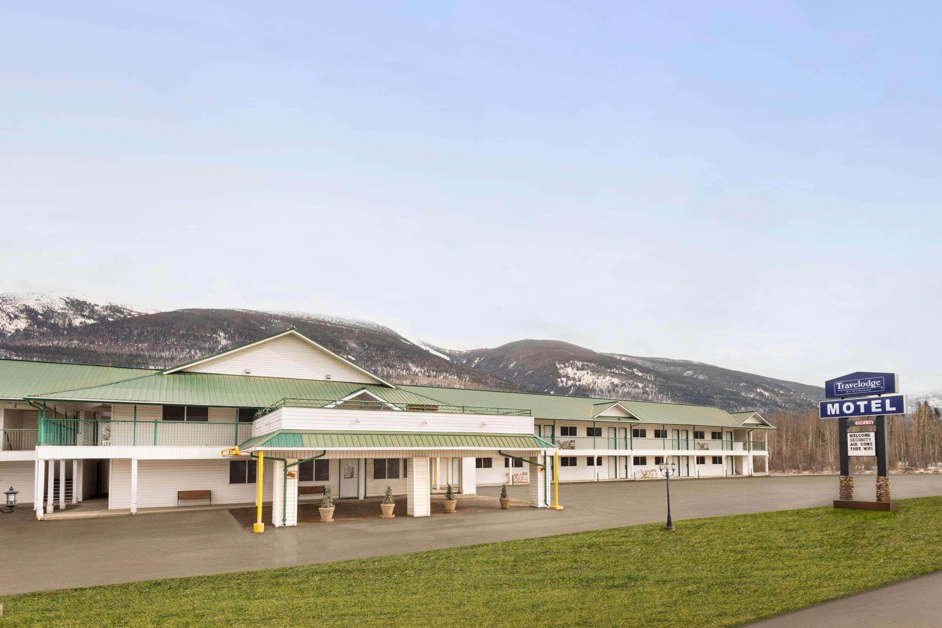 Travelodge By Wyndham Mcbride Exteriör bild